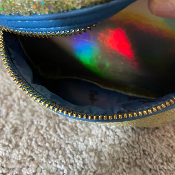 50th Anniversary EARidescent Shimmer Loungefly Mini Backpack Excellent Condition - Picture 6 of 7